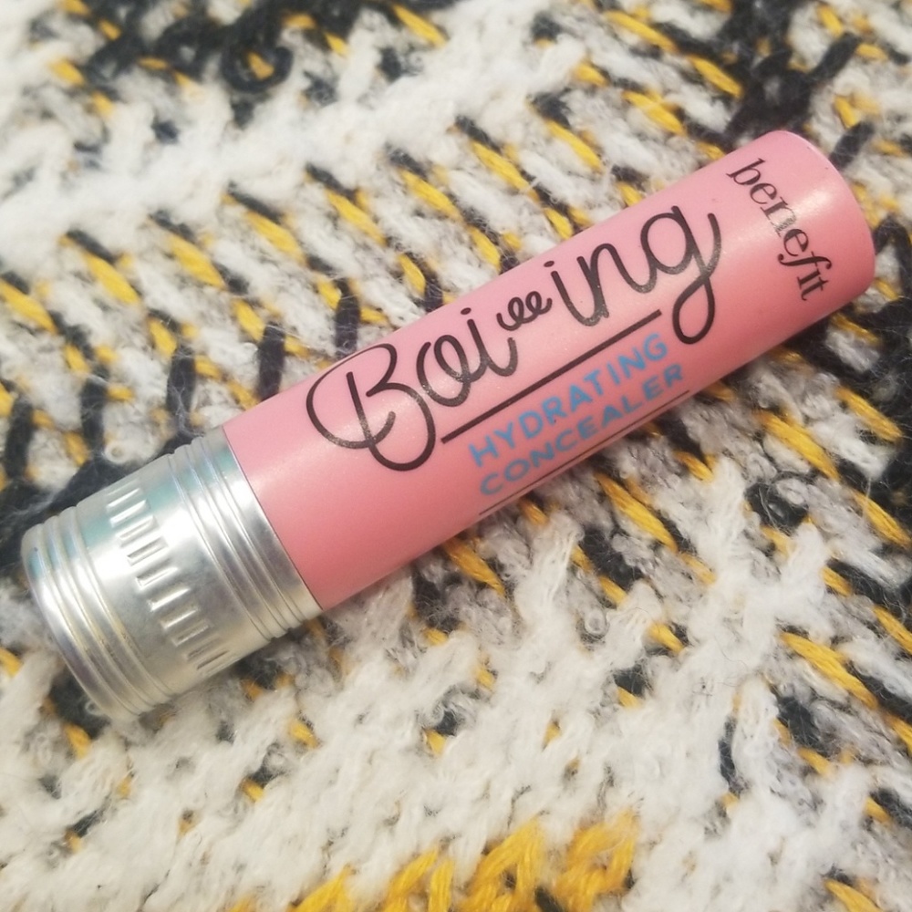 Benefit Boi-ing Hydrating Concealer in No. 4